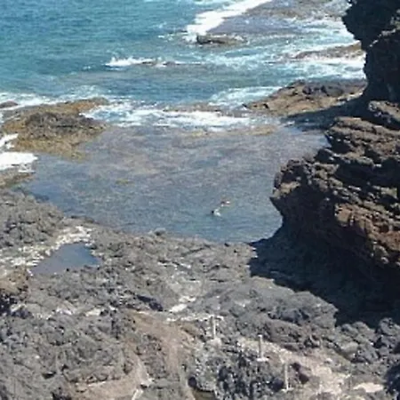 アパート Vista Faro Sardina *
